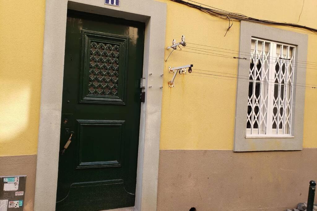 Feira Da Ladra Comfy Premium Apartment Lisbon Exterior photo